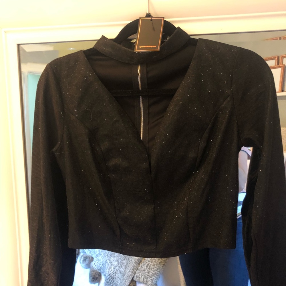 Black zip up crop top sparkly choker